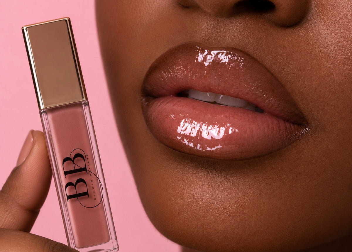 Pink Promise lip kit with the lipstick and liner uncapped